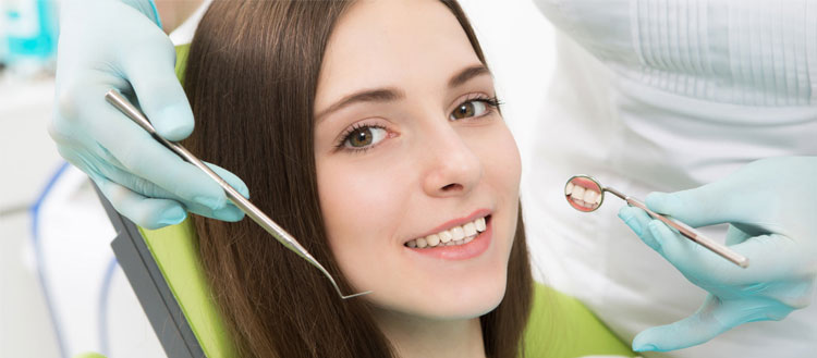 Những trường hợp cần phải thực hiện bọc răng sứ và lợi ích của việc bọc răng sứ